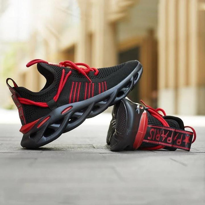 Men's Black Momentum Sneaker