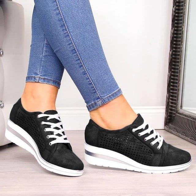 Demetra Sneakers - Black